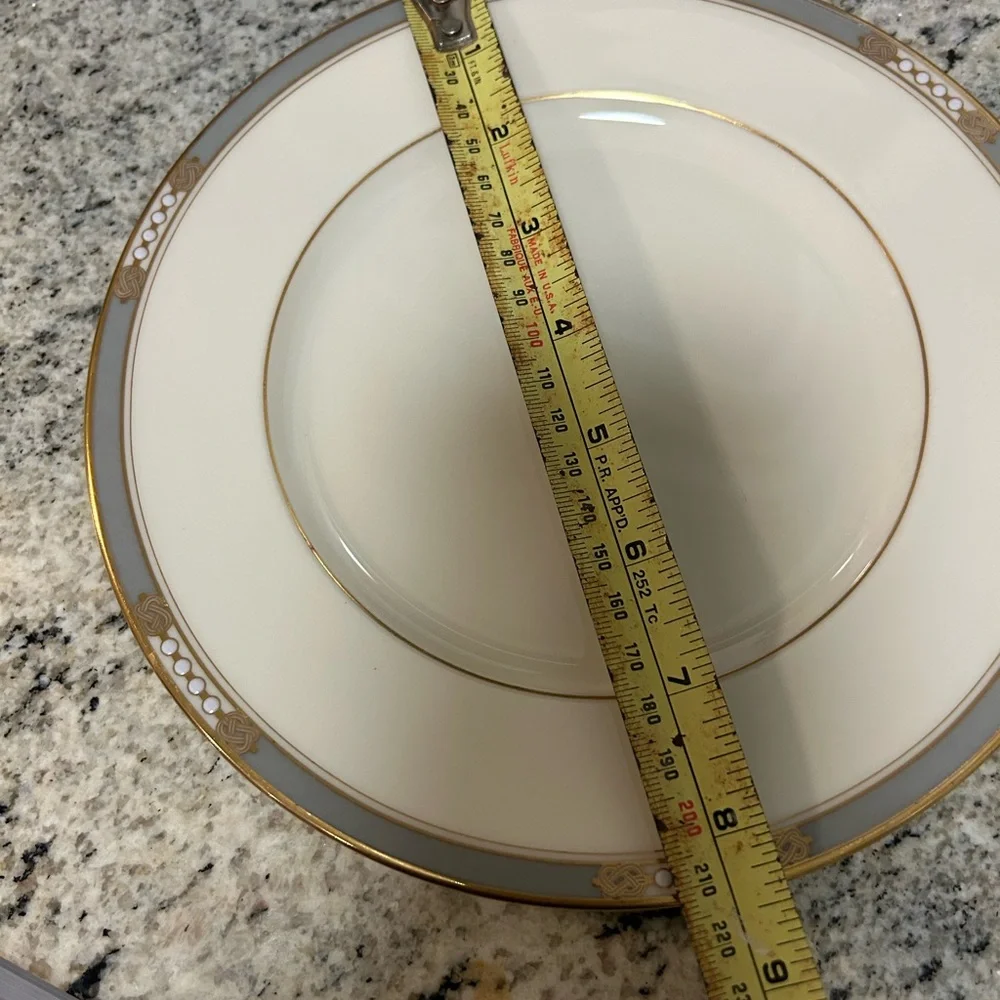 LENOX “McKinley” Pattern- 6 side salad Plates 8 1/2”